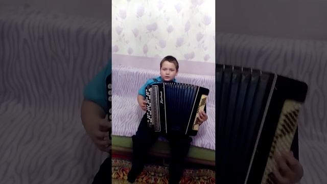 Игра на баяне смотреть онлайн