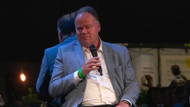 How disconnected cloud solutions are meeting EU sovereignty needs - excerpts from ICT Spring panel смотреть онлайн