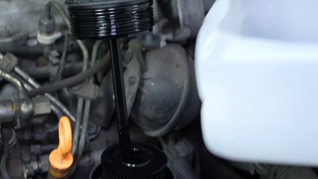 Cambio de aceite y de filtro de aceite GOLF 4 1.9 TDI ? смотреть онлайн