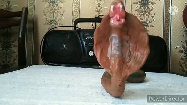 Кобра из пластилина