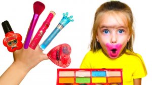 Игры с косметикой для детей от Полины