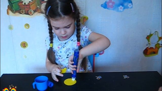 Поделки из бумаги к Пасхе своими руками / Цыплята малышата / Великодні вироби своїми руками смотреть онлайн