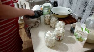 Маринуем молодой чеснок.  Young garlic.  Serhulya TV