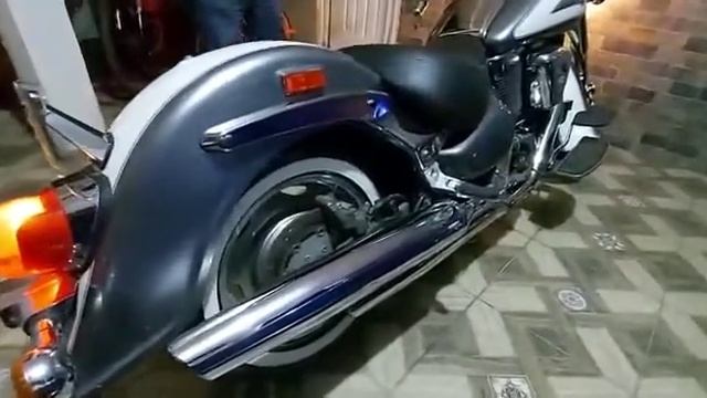 SUZUKI INTRUDER 1500 LC GUATEMALA смотреть онлайн