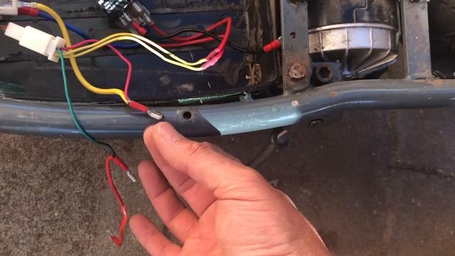 Razor E300 Electric Scooter Hack - How To Replace Speed Controller With Relay смотреть онлайн
