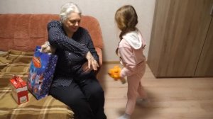 VlOG Всё ещё выполняет задания