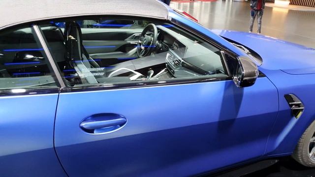 BMW M4 Competition Cabrio G83 - BMW Individual Frozen Portimao Blue