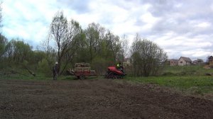 Японский гусеничный минитрактор Yanmar AC 18 с кубом дров