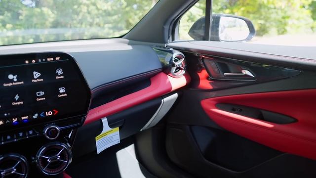 Your FIRST LOOK at the 2024 Chevy Blazer EV!! смотреть онлайн