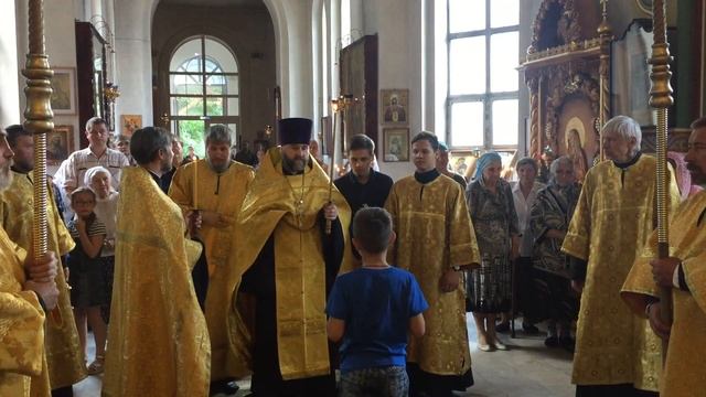 Величание. Первоверховных апостолов Петра и Павла. смотреть онлайн