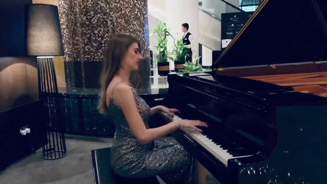 TONES AND I - DANCE MONKEY (PIANO COVER) Lobby Marriott Hotel Doha Qatar смотреть онлайн