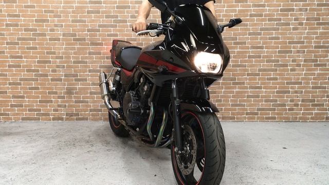 CB400SFVボルドール 2赤黒07447003161234567 смотреть онлайн