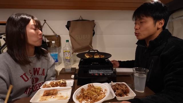 深夜に食い倒れ。大阪の粉もんを求めて新世界のコインパーキングで車中泊。 смотреть онлайн