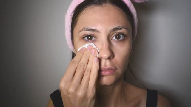 УХОД ЗА КОЖЕЙ ЛИЦА / СНЯТИЕ МАКИЯЖА