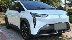 2022 GAC Aion Y Обзор Китайского автомобиля. Интерьер и экстерьер.