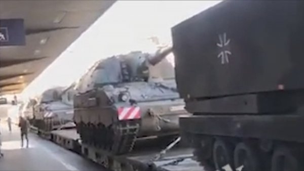 Германия отправляет в Украину САУ Pzh 2000 и РСЗО MLRS m270.mp4