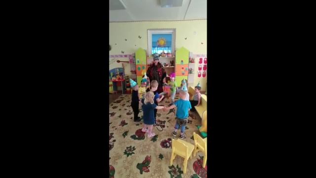 Подвижные игры для детей 2-3 лет