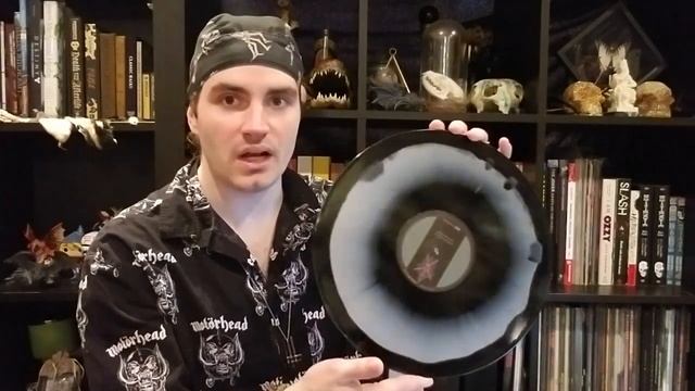 Unboxing Celtic Frost's MASSIVE "Danse Macabre" Boxset! смотреть онлайн