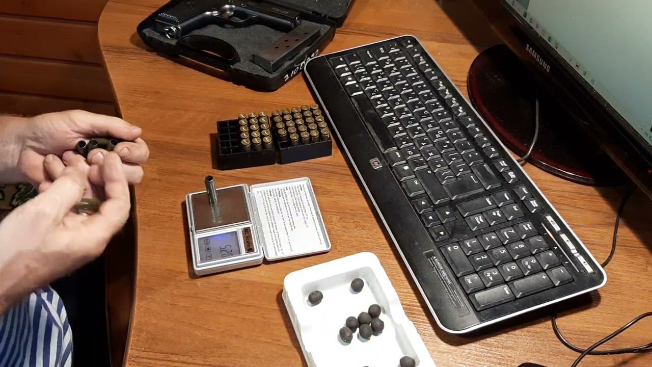 Патрон травматического действия 10Х32 Фортуна. Навеска. смотреть онлайн