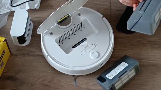 Распаковка моющих роботов-пылесосов от KARCHER RCV 3 и RCV 5/Robot Vacuum Cleaner Unboxing 2023 смотреть онлайн