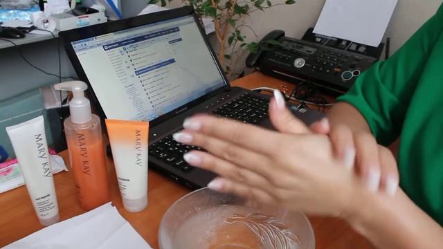 Как правильно ухаживать за кожей рук? смотреть онлайн