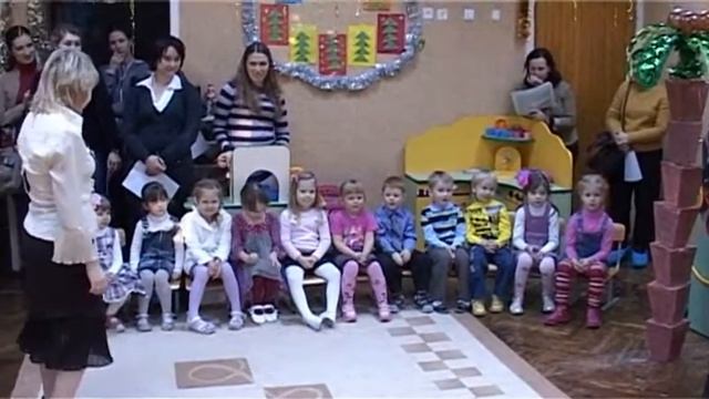 новогоднее оформление в группе 2.1.wmv смотреть онлайн