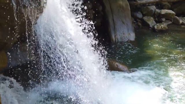 Водопады в Сочи. Удивительный грот водопада Бесстыжий. смотреть онлайн