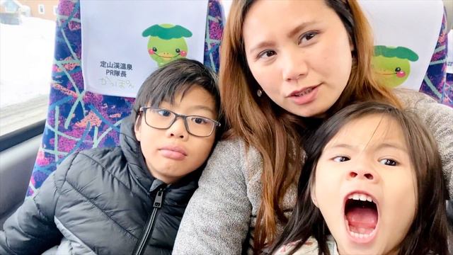More of Hokkaido with kids! - Otaru Canal, Takino Suzaran Ski Resort and Jozankei Onsen смотреть онлайн