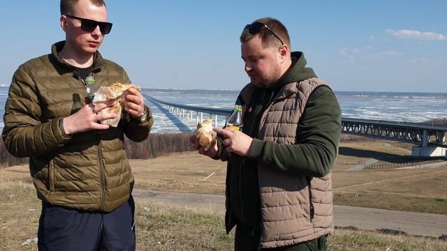 САМАЯ ОСТРАЯ ШАУРМА В УЛЬЯНОВСКЕ | ШАУРМА С ТАЙСКИМ ЧИЛИ | ШАУРМА КЛАБ УЛЬЯНОВСК смотреть онлайн