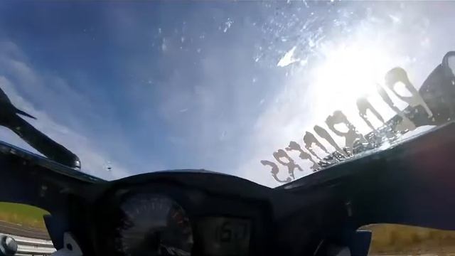 Suzuki K8 1000 wheelie смотреть онлайн