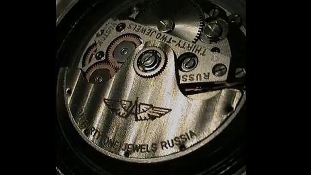 ROLEX Submariner vs VOSTOK Amfibia ! смотреть онлайн