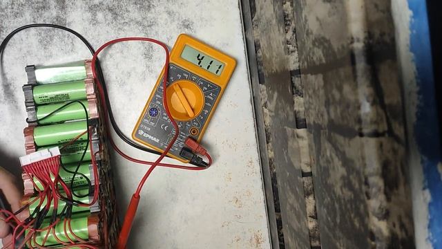 (прошу обратной связи) Проверка батареи под нагрузкой, поиск причины отключения электровелосипеда. смотреть онлайн