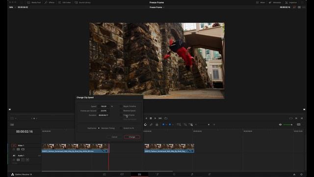 How to Freeze Frame in Davinci Resolve | Fast Tutorial смотреть онлайн