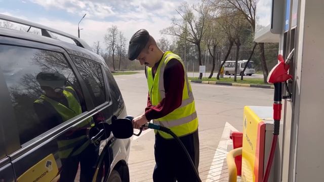 БАТЯСМЕРТЕЛЬНАЯ ГОНКА смотреть онлайн