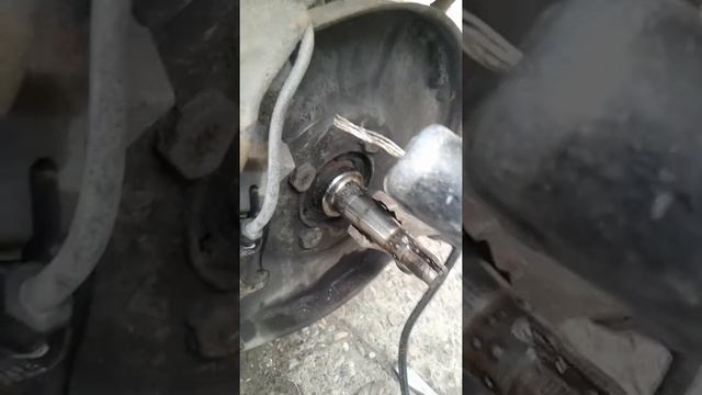 Что делать если прокручиваеться обойма подшипника смотреть онлайн