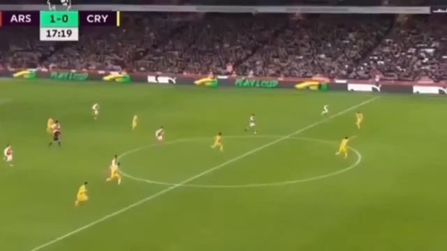 Гол Жиру скарпионом | FOOTBALL VINE
