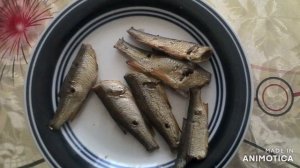 приготовление мелкой речной рыбы на мангале