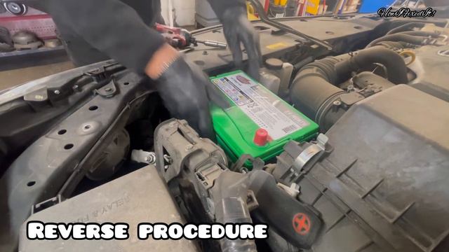 Battery Replacement 2015 Lexus NX 200t/Battery Location & Replacement Lexus NX 200t смотреть онлайн