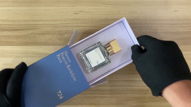 Unboxing 724 by Maison Francis Kurkdjian (LATEST PERFUME) смотреть онлайн