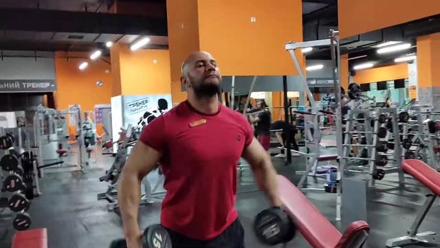 махи на среднюю дельту смотреть онлайн