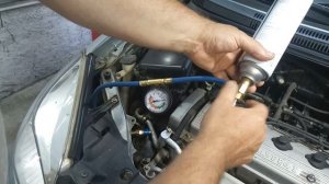 Как заправить автомобильный кондиционер своими руками