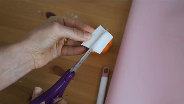HOW TO EASILY CUT & WEED TINY PIECES OF VINYLl | WASHI SETTING ON CRICUT! смотреть онлайн