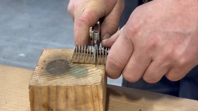 КАК РАБОТАЕТ СЕЙЧАС СТАНОК ИЗ ПРОШЛОГО? Немецкий токарный станок 1930 года смотреть онлайн