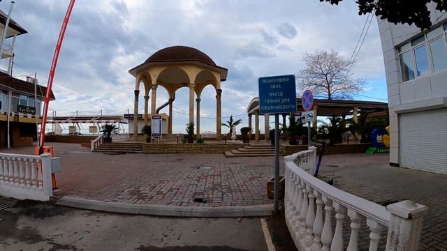 Море шумит, камелия цветет, в Лазаревском +13.?ЛАЗАРЕВСКОЕ СЕГОДНЯ?СОЧИ. смотреть онлайн
