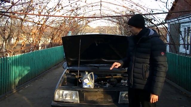 КАКОЙ МАСЛО ЛУЧШЕ ЛИТЬ В ДВИГАТЕЛЬ ДЛЯ НАДЕЖНОСТИ И МОЩНОСТИ смотреть онлайн