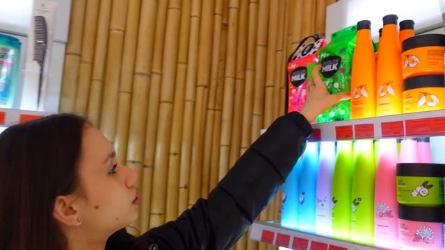 Пусто на ПОЛОЧКАХ в ВАННОЙ?? покупаю МЫЛЬНО- РЫЛЬНЫЕ Бабушке смотреть онлайн