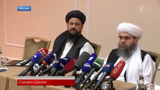 Американские военные уходят из Афганистана бросая оружие и технику