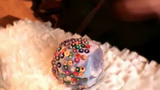 Шьем лоскутный новогодний шарик смотреть онлайн