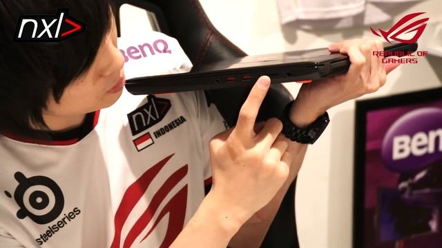 Unboxing & Review ASUS ROG Strix GL502VT смотреть онлайн