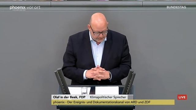 Bundestag: Aktuelle Stunde zur Personalpolitik unter Wirtschaftsminister Habeck смотреть онлайн